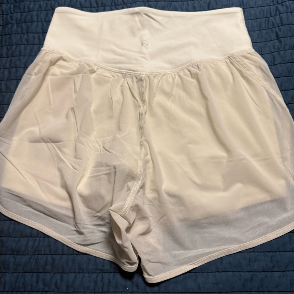 Nulu and Mesh Align Shorts - Picture 2 of 3